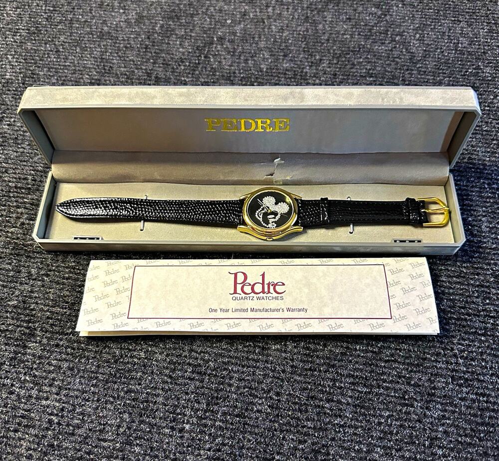 Vintage Pedre Disney Watch Mickey Mouse Rhinestone Crystal Black Dial Box Paper